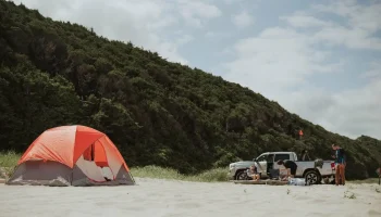 Jaki namiot plażowy kupić? Namiot plażowy – ranking na Luty 2024